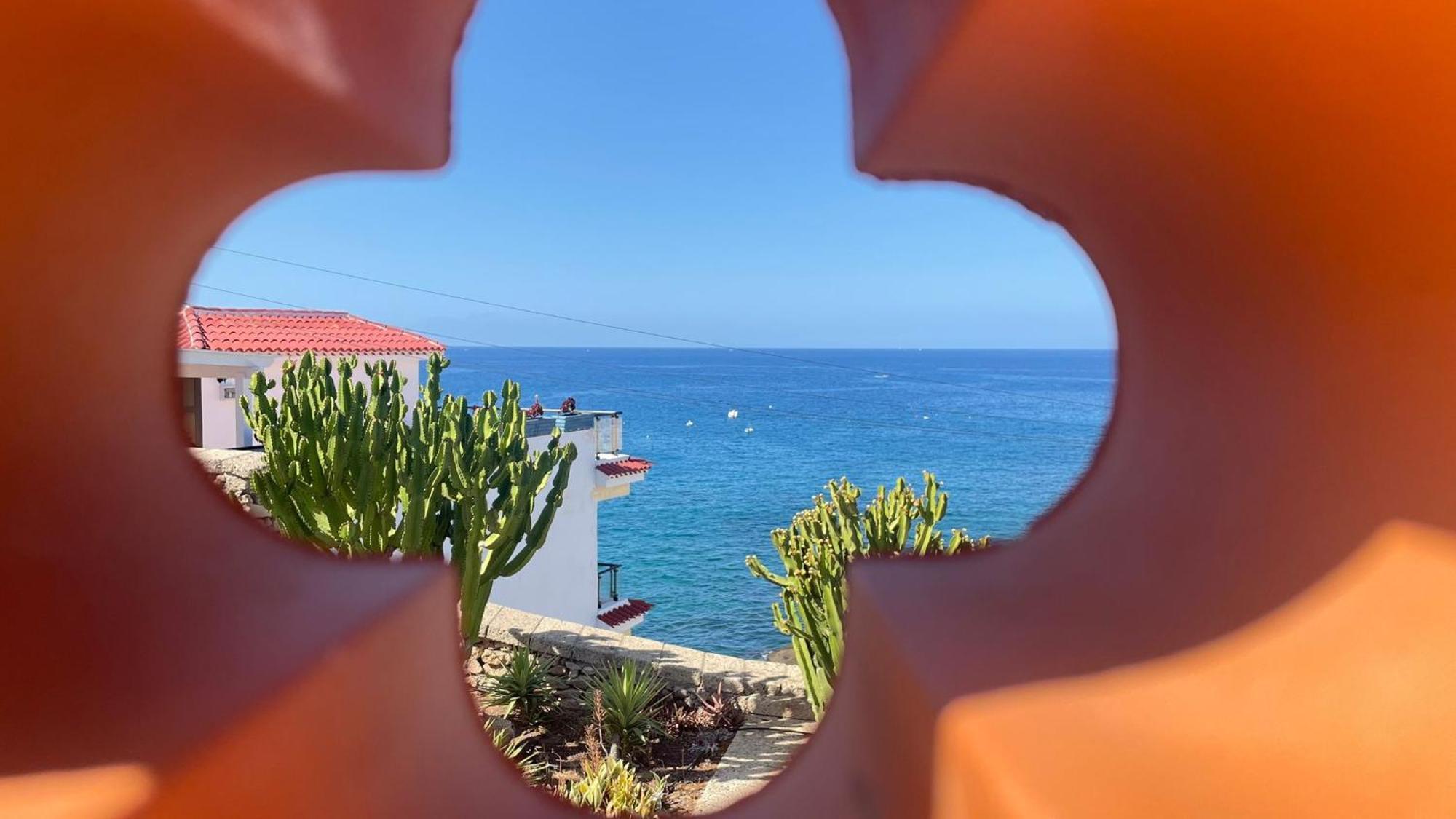 Puerta Del Sol La Caleta Apartment Адехе Екстериор снимка